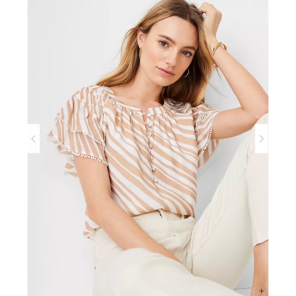 ANN TAYLOR Zebra Stripe Lacy Flutter Sleeve Top